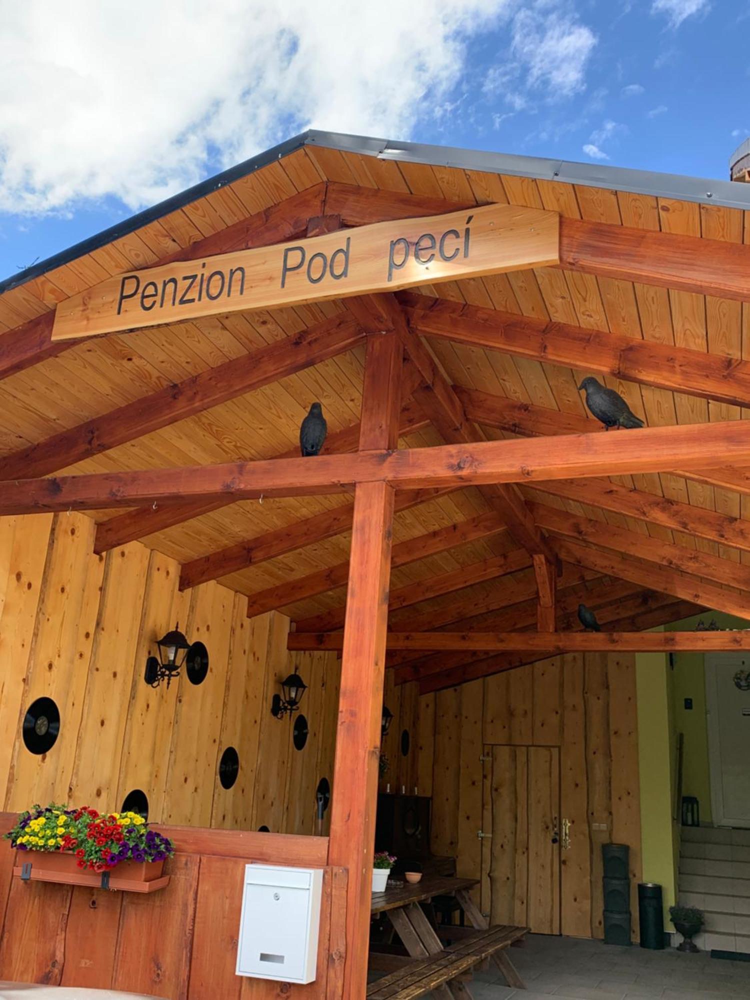 Penzion Pod Peci Lenora Dış mekan fotoğraf